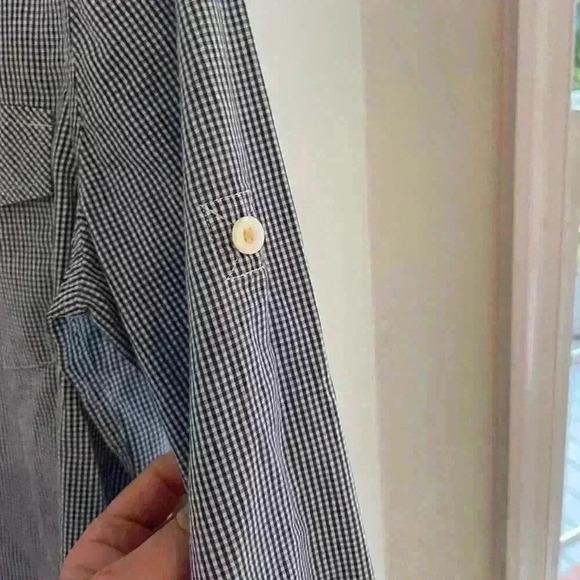 Lilly Pulitzer XS Button Down Resort Style Shirt - Picture 7 of 12